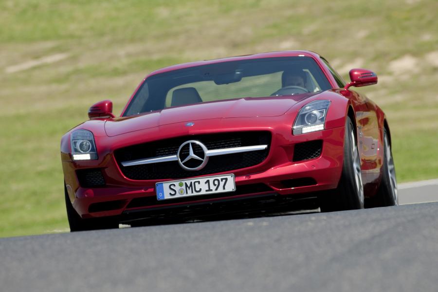  Mercedes-Benz SLS AMG 2010 года  (фото 449 из 526)